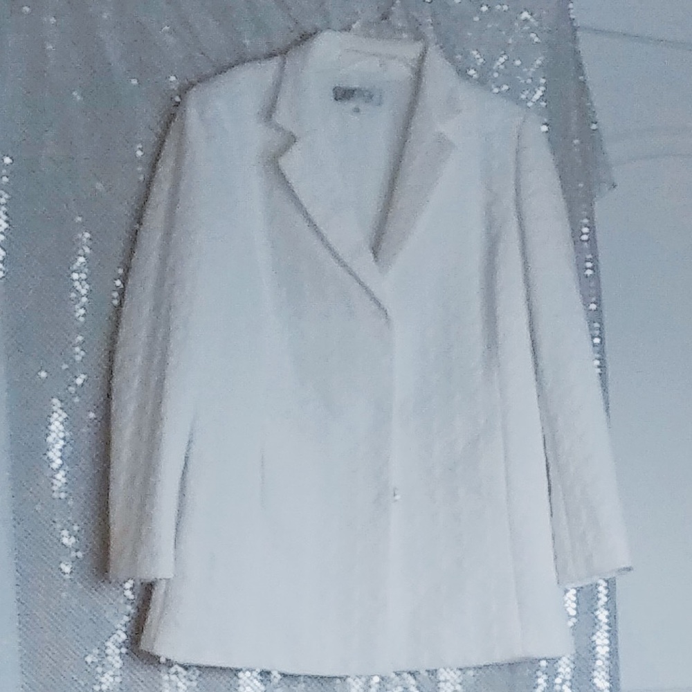 Kasper - white jacket size 10